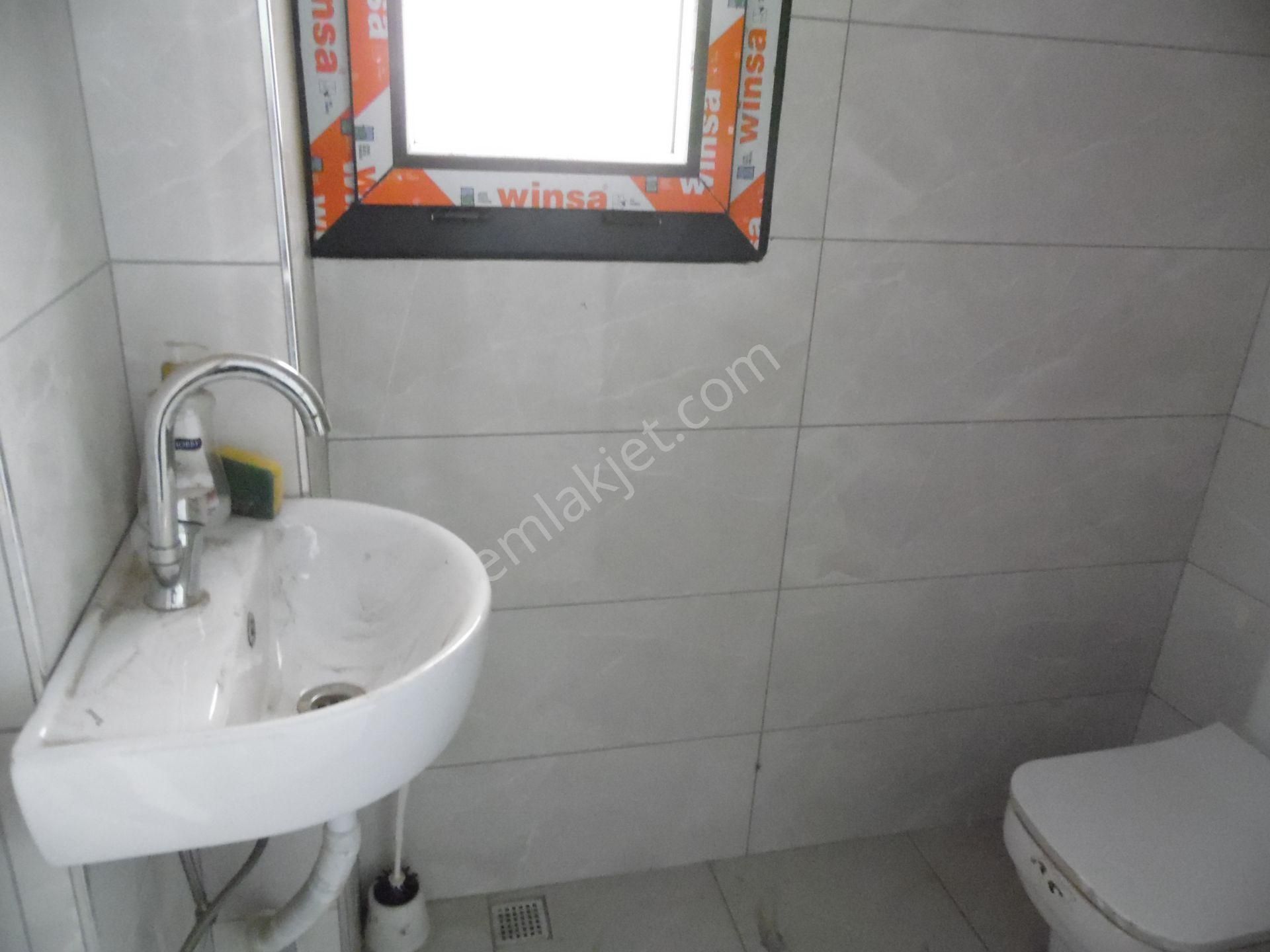 Buca Akıncılar Merkezinde Kiralık Dükkan - Görsel 5