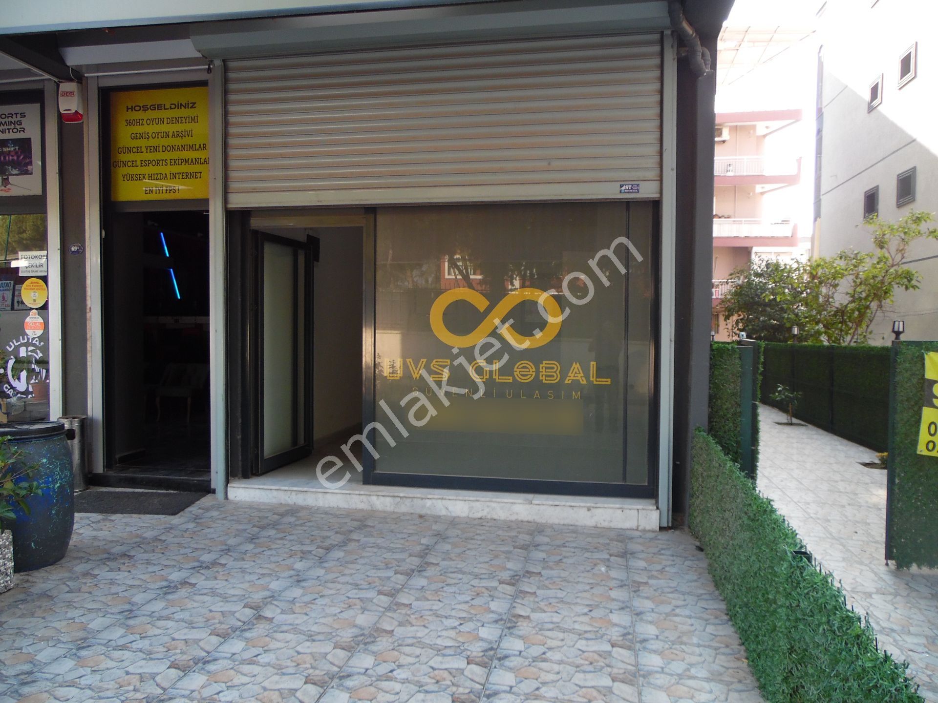 Buca Akıncılar Merkezinde Kiralık Dükkan