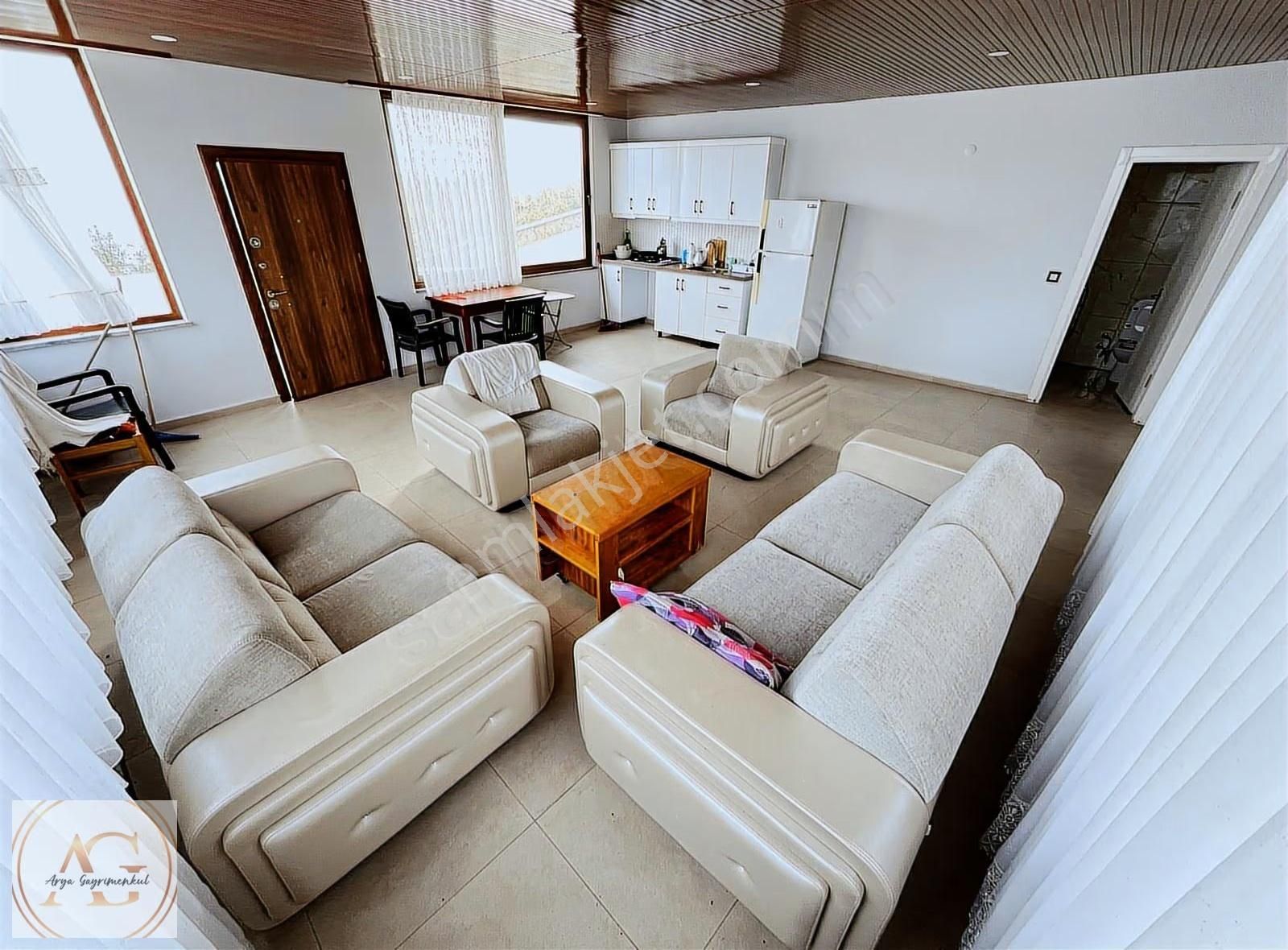 Arya'dan Kazdağların'da Deniz Manzarlı 3+3 Müştemilatlı Villa - Görsel 13
