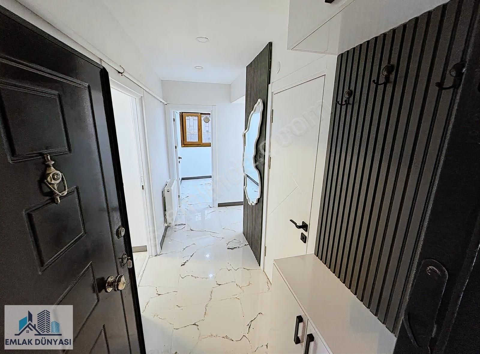 Emlak Dünyasından Altıntepede İçi Yenilenmiş Balkonlu Lüx 2+1 - Görsel 14
