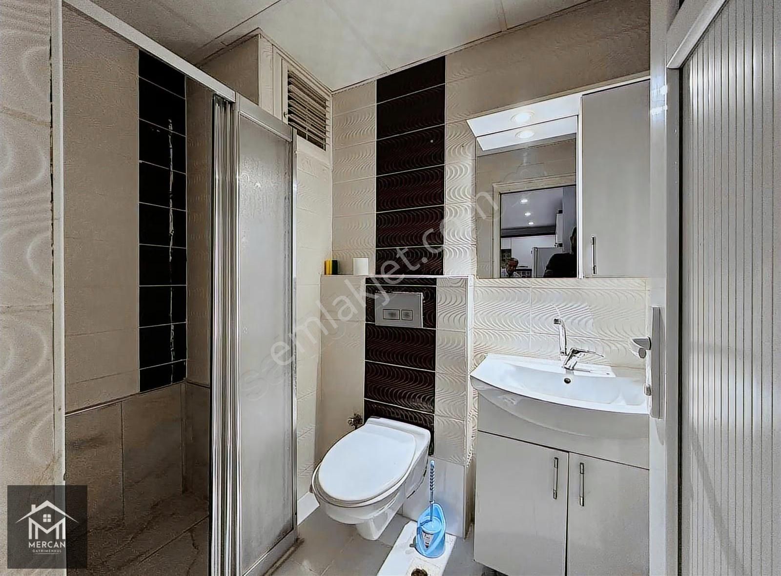Mercan'dan Üniversite Yakını 90 M2 2+1 Eşyalı Satılık Apart !! - Görsel 10
