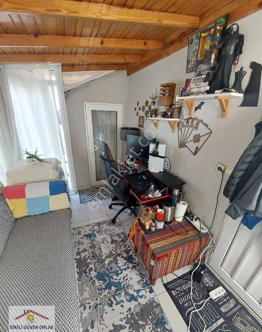 Gazipaşa Mahallesinde Ful Deniz Manzaralı 130 M2 3+1 Dubleks - Görsel 11