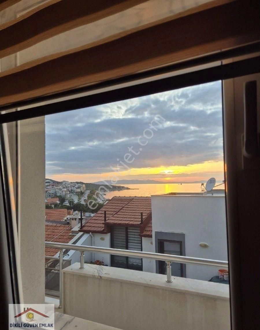 Gazipaşa Mahallesinde Ful Deniz Manzaralı 130 M2 3+1 Dubleks - Görsel 4