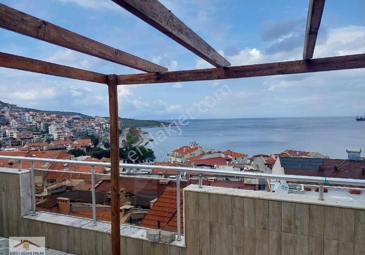 Gazipaşa Mahallesinde Ful Deniz Manzaralı 130 M2 3+1 Dubleks - Görsel 12