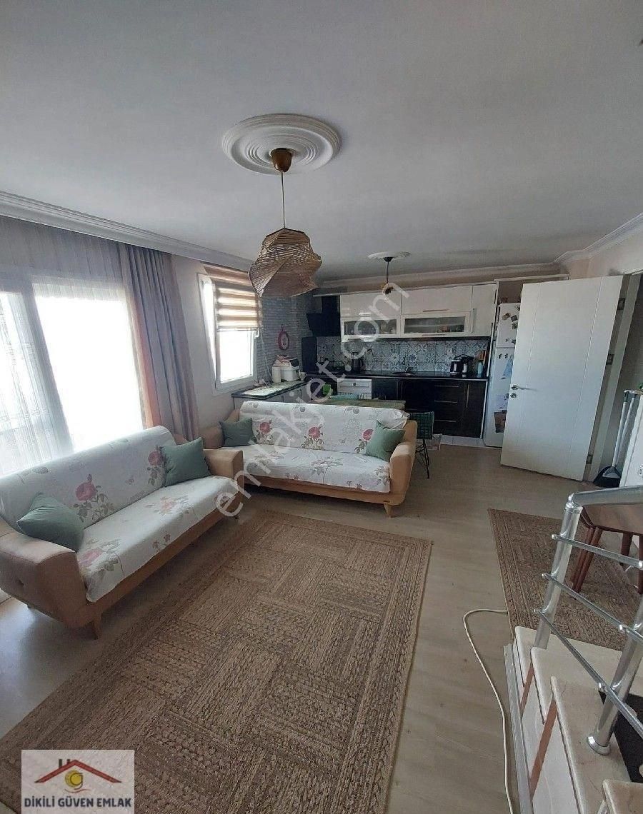 Gazipaşa Mahallesinde Ful Deniz Manzaralı 130 M2 3+1 Dubleks - Görsel 6