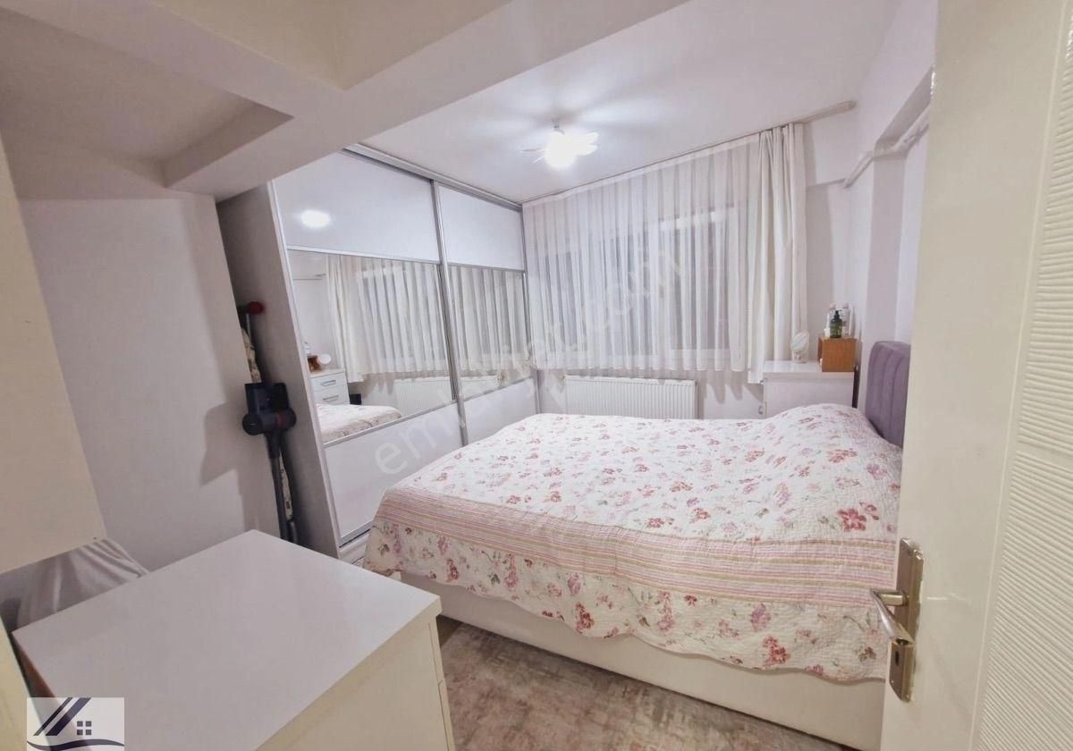 Cadde Üzerinde İnönü Caddesi Ve Metroya Yürüme Mesafesinde 2+1 Lüks 90m2 Bahçeli Satılık Daire - Görsel 23