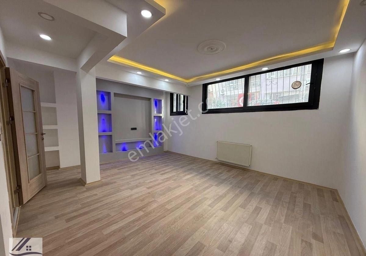 İnönü Caddesi Ve İzmirspor Metro Yakını 2+1 Tadilatlı Bahçeli Satılık Fırsat Daire - Görsel 32
