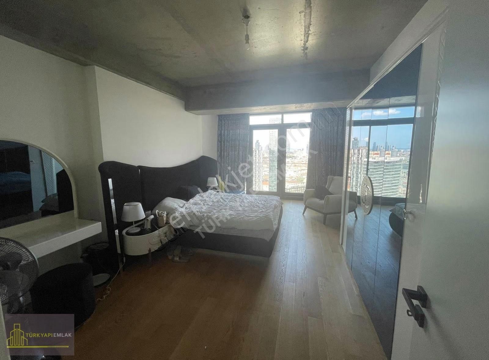 Sinpaş Queen Bomonti Rezidans Büyük Tip2+1 140m2 Eşyalı Satıllık - Görsel 3