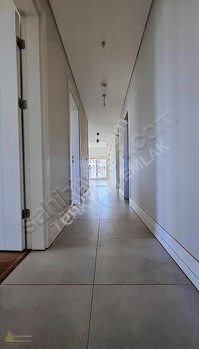 İstanbul Saraylarında Full Manzaralı Oturuma Hazır Satılık Daire - Görsel 5