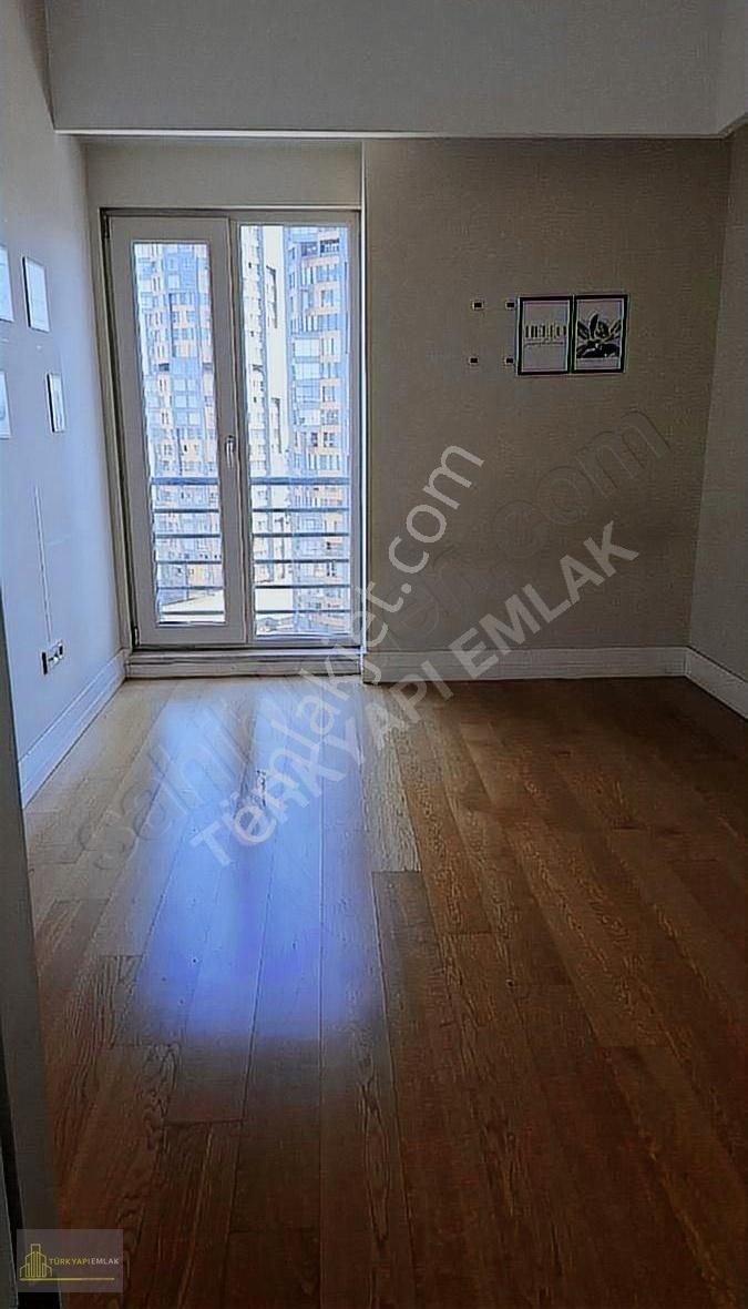 İstanbul Saraylarında Full Manzaralı Oturuma Hazır Satılık Daire - Görsel 6