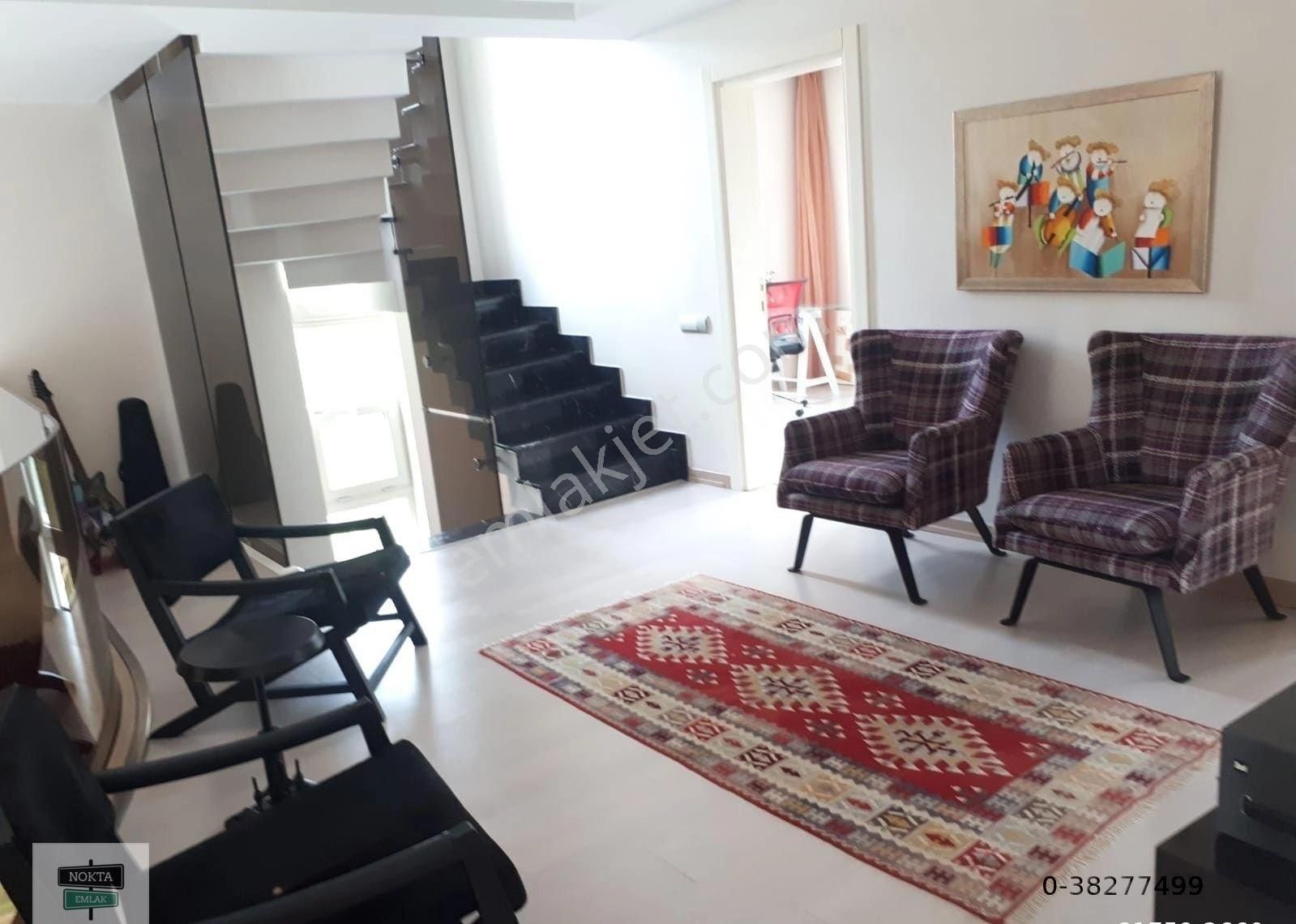 Nokta'dan Marenegro'da Açık/kapalı Havuzlu Geniş Bahçeli Köşe - Görsel 33