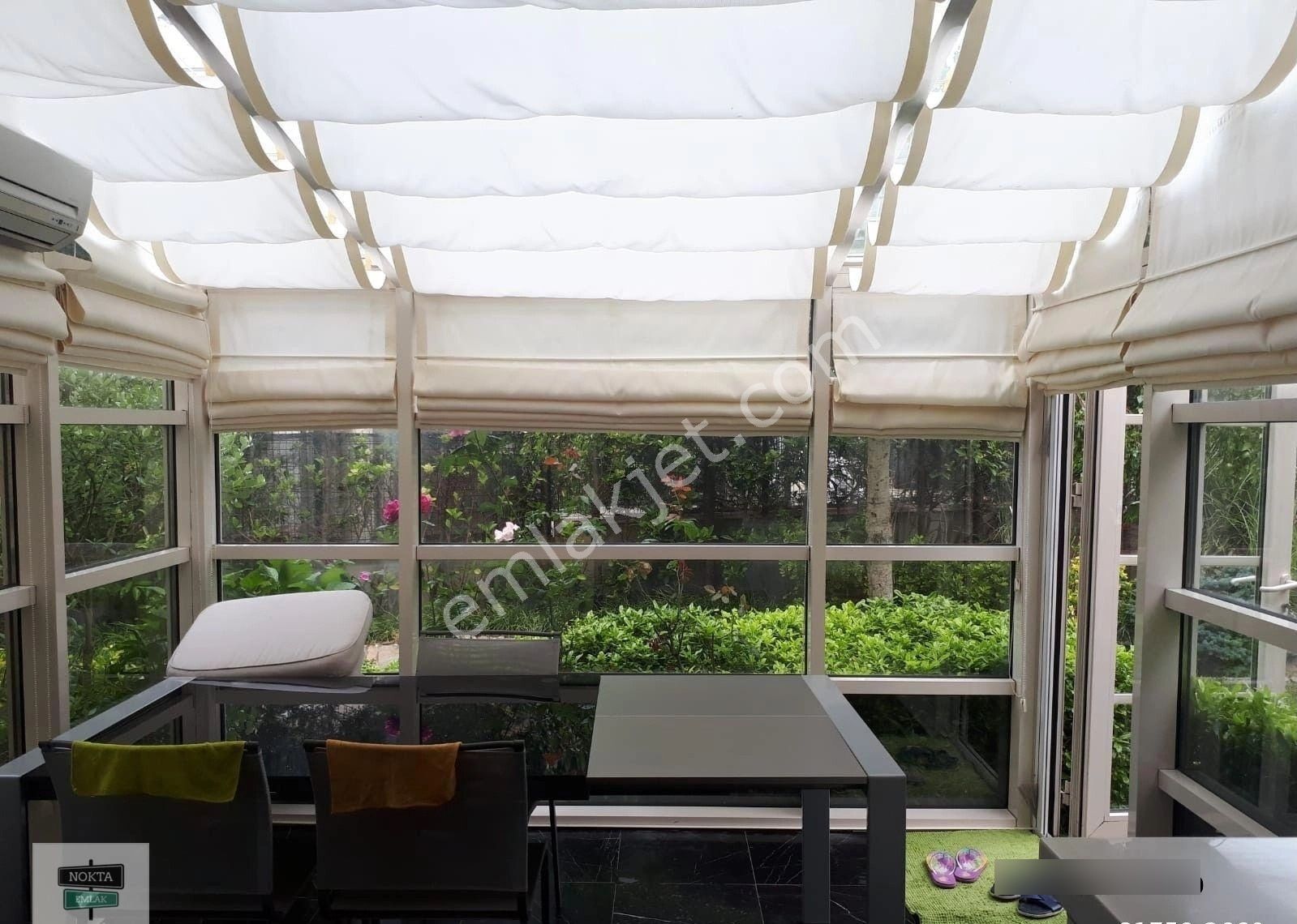 Nokta'dan Marenegro'da Açık/kapalı Havuzlu Geniş Bahçeli Köşe - Görsel 29