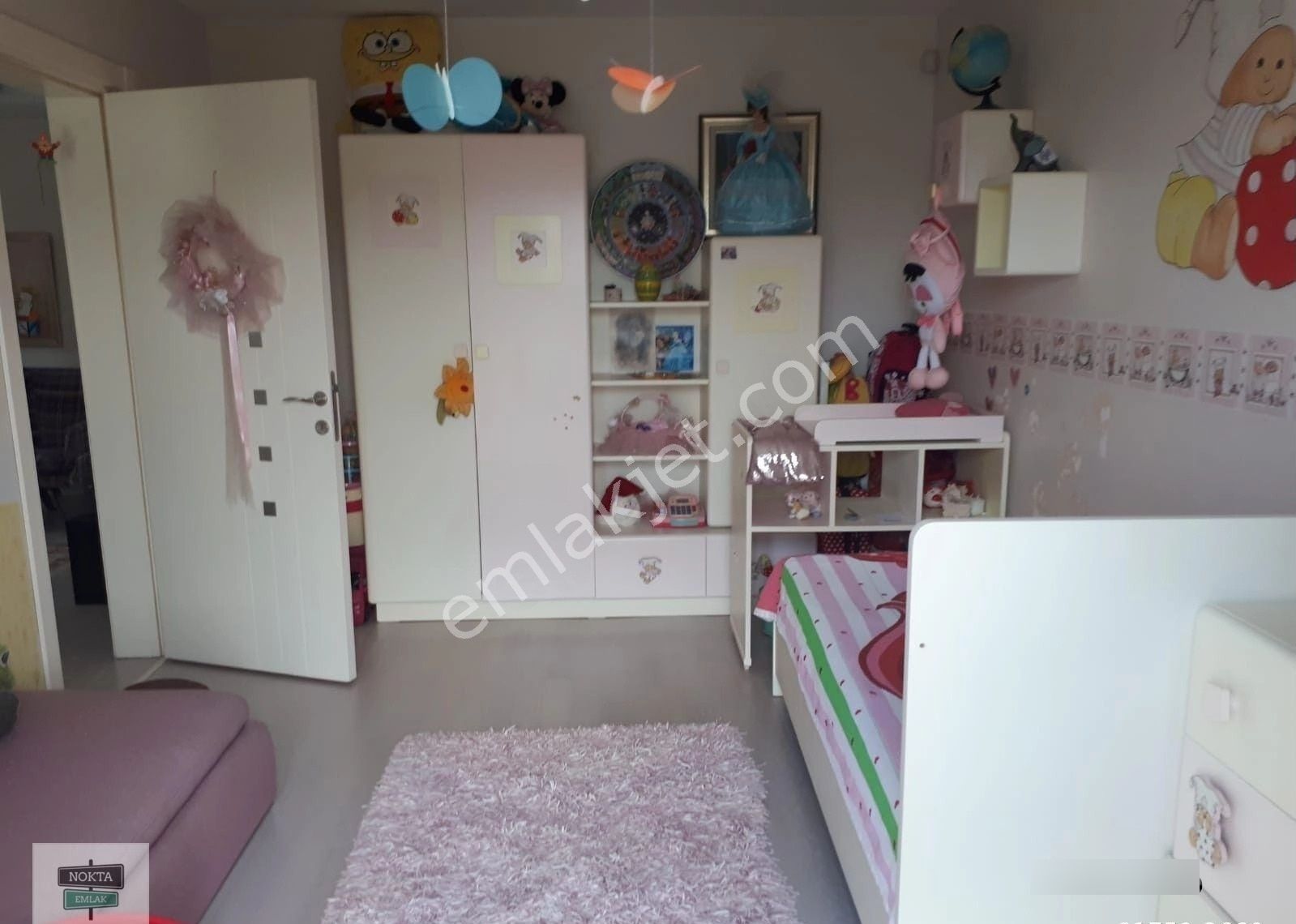 Nokta'dan Marenegro'da Açık/kapalı Havuzlu Geniş Bahçeli Köşe - Görsel 25