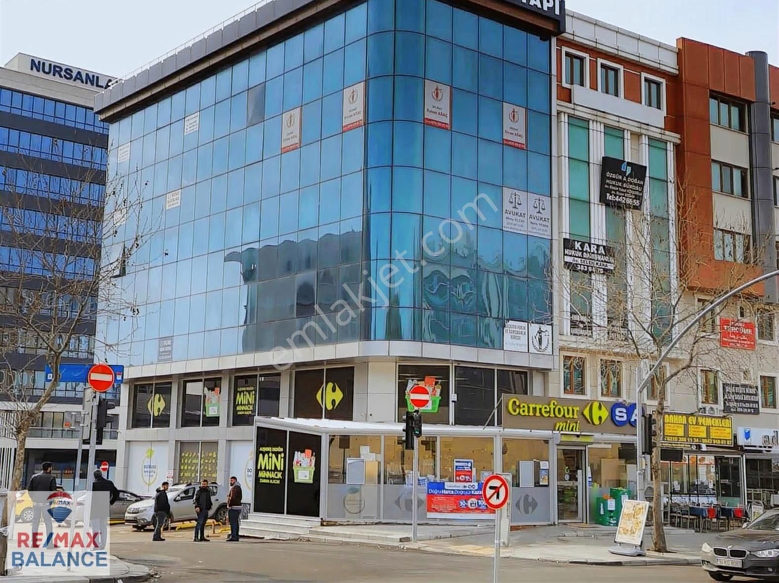 Anadolu Adliyesi'nin Tam Karşısında 1+1 Satılık Ofis