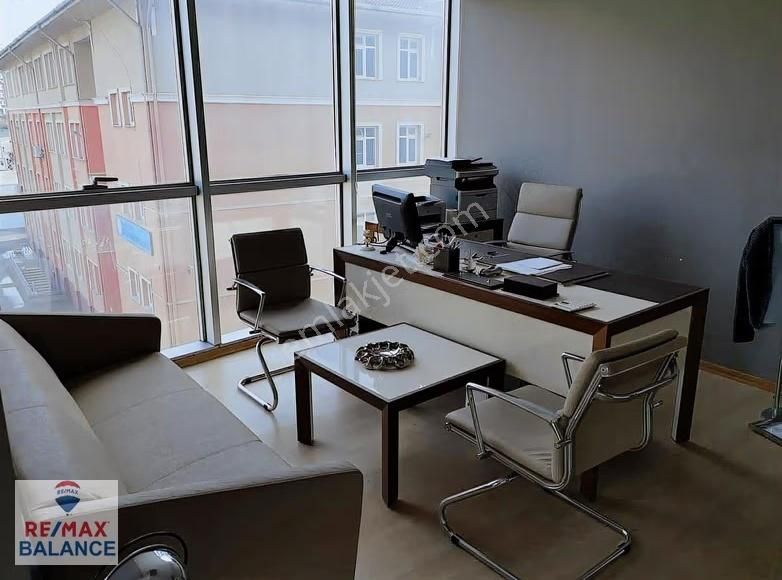 Anadolu Adliyesi'nin Tam Karşısında 1+1 Satılık Ofis - Görsel 7