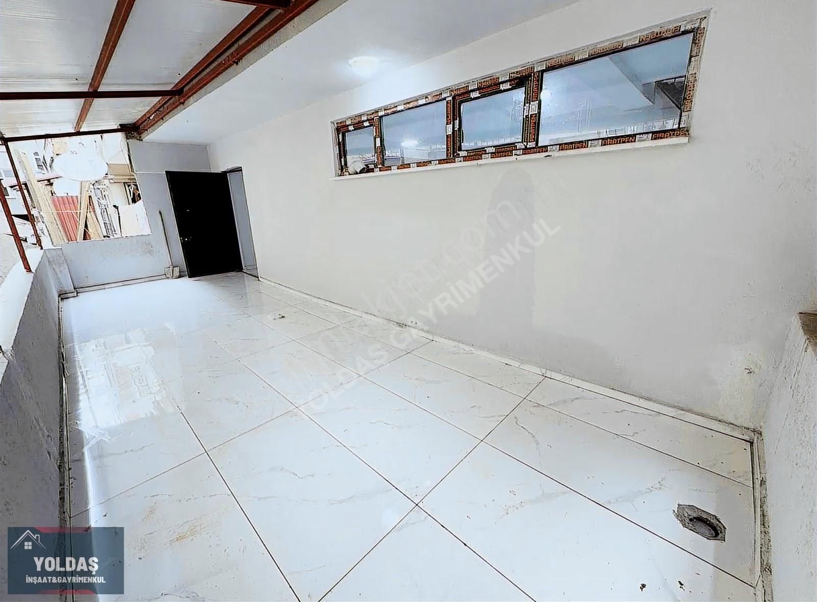 Yoldaş İnş Kiralık 230 M2 Sıfır Yapı Depolu Dükkan - Görsel 5