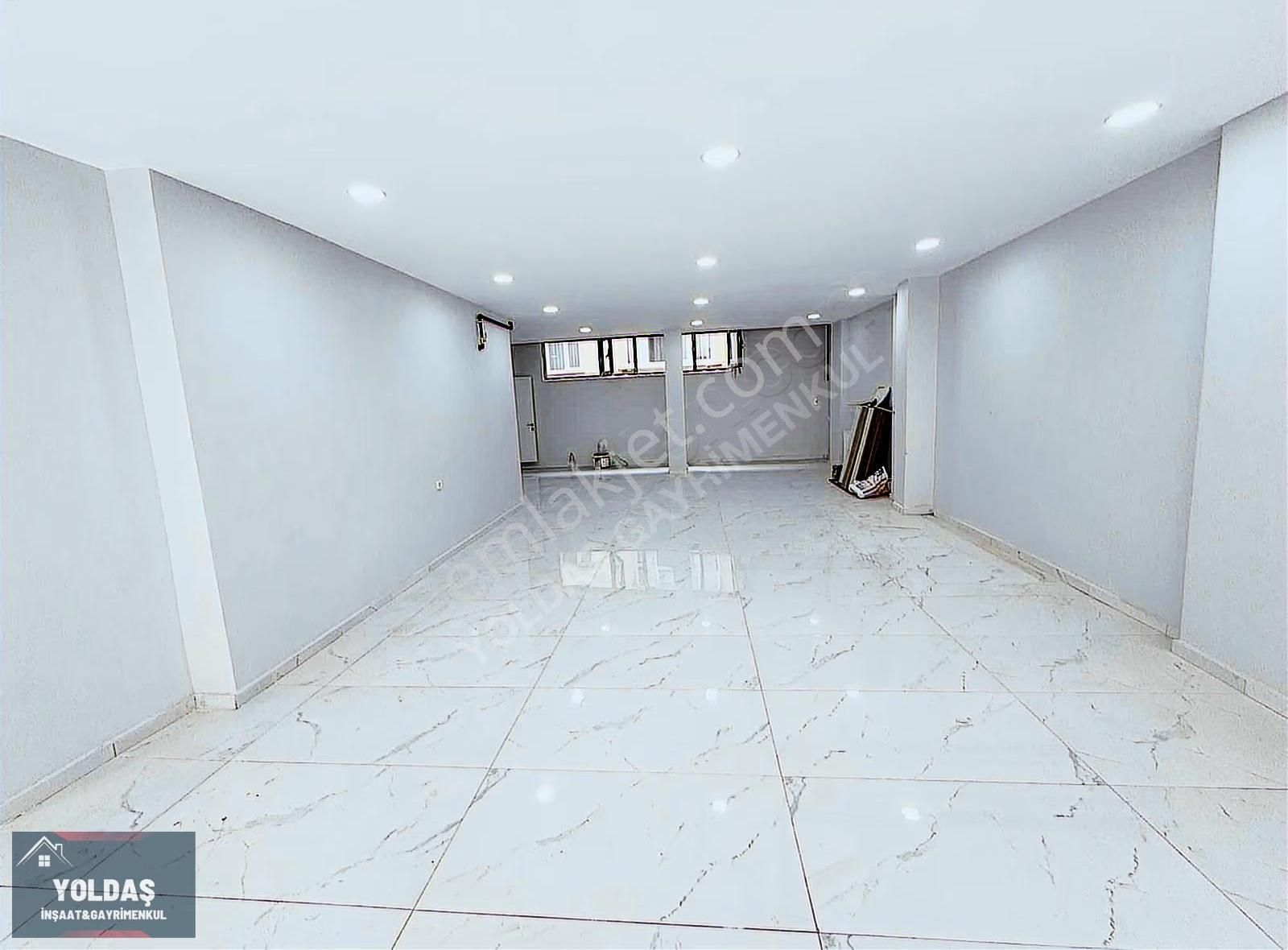 Yoldaş İnş Kiralık 230 M2 Sıfır Yapı Depolu Dükkan - Görsel 35