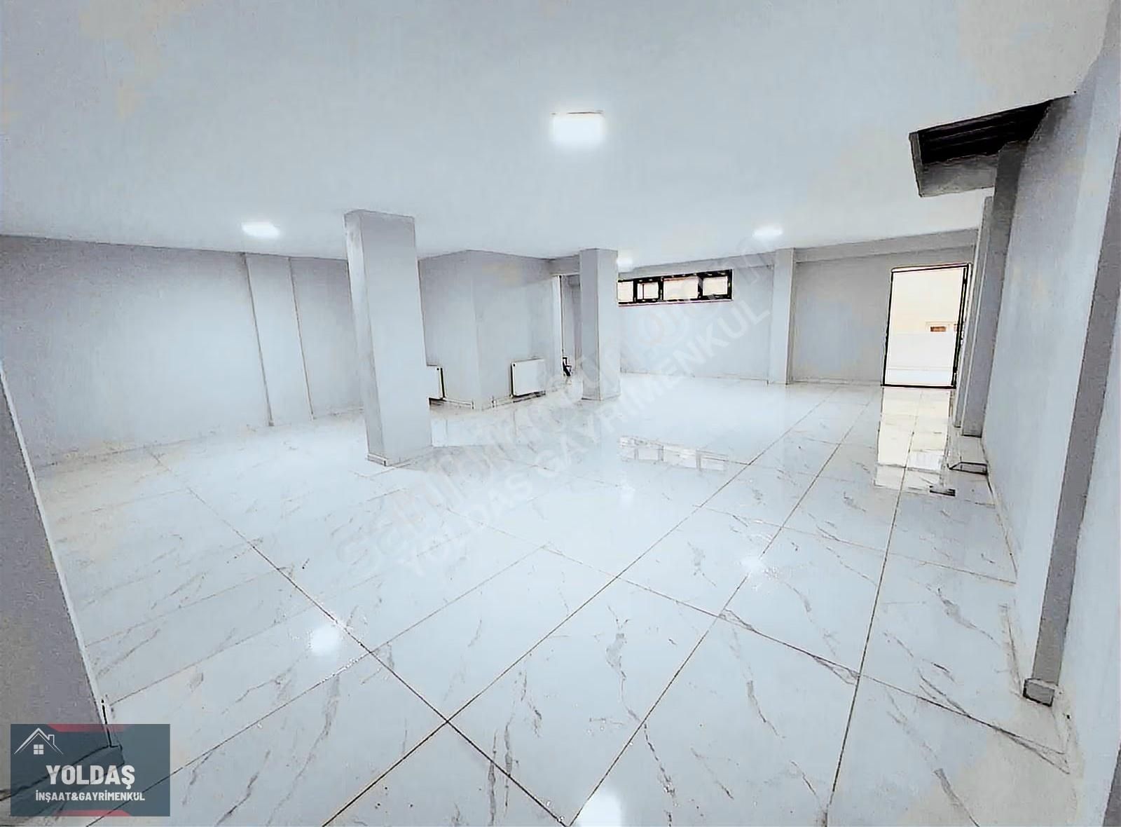 Yoldaş İnş Kiralık 230 M2 Sıfır Yapı Depolu Dükkan - Görsel 15