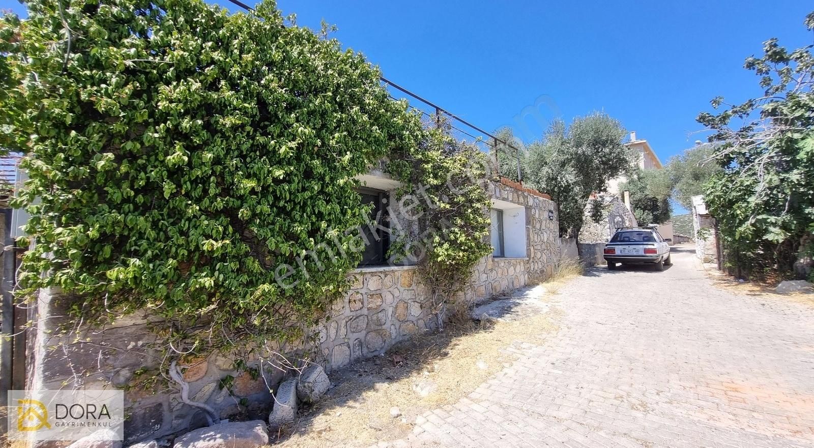 Urla Nohutalan Köyü 284 M2 Müstakil Taş Ev Satılık - Görsel 7