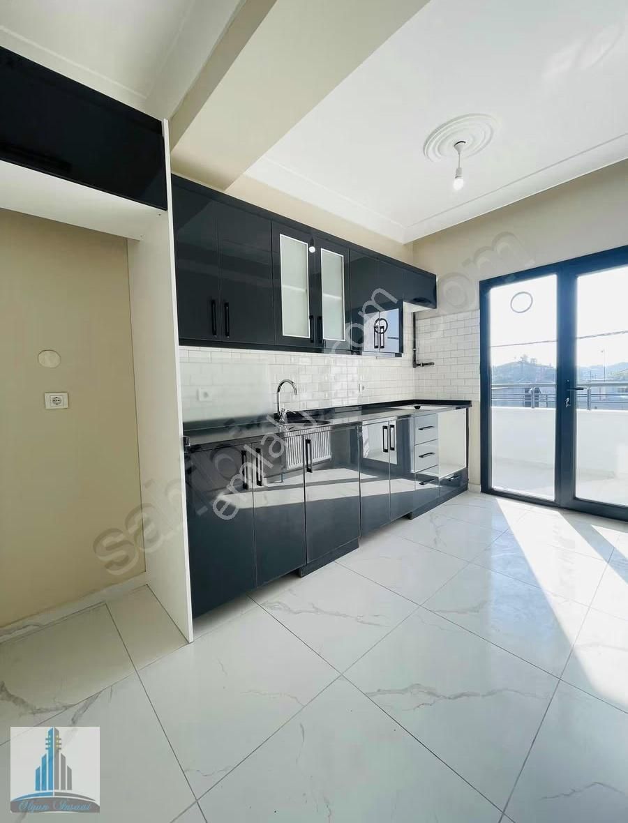 Avcılar Tahtakale Satılık 2+1 Arakat Daire - Görsel 3