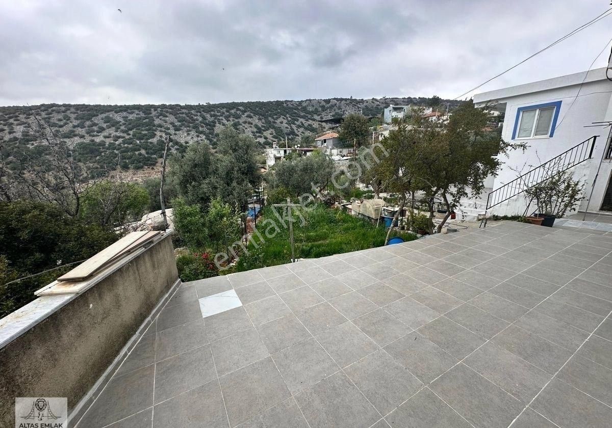 Milas Baharlıda Satılık 1+1 Ve Depo Ve Hani Alanı Bırakılmış 2 Boş Alan Ve Arsası - Görsel 5