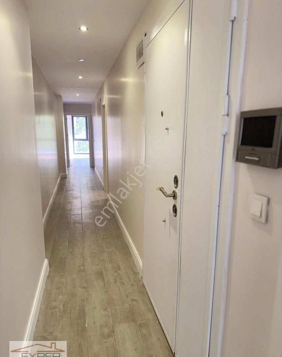 Ahmet Fetgaride Yenice Binada Boğaz Manzaralı 180m2 Çatı Dublexi - Görsel 24
