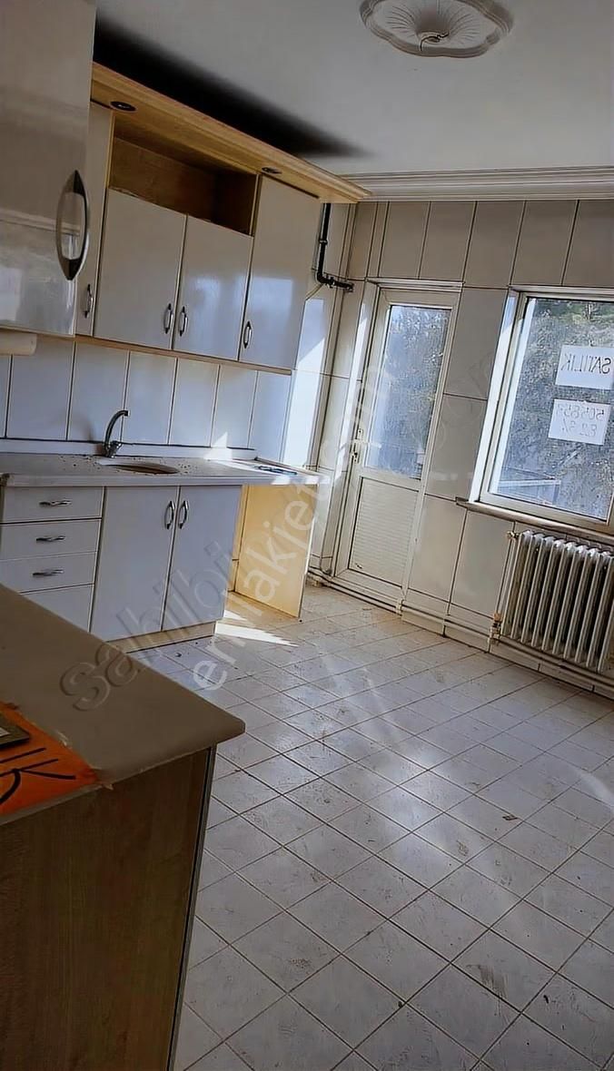 3+1 Sivaslı Yolu Özdilek Yakını Hesaplı Daire - Görsel 4