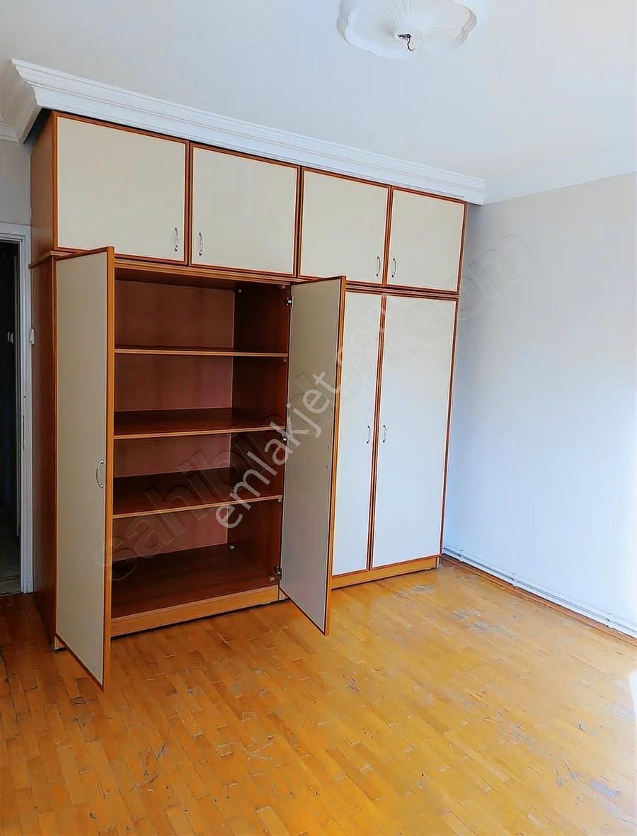 3+1 Sivaslı Yolu Özdilek Yakını Hesaplı Daire - Görsel 13