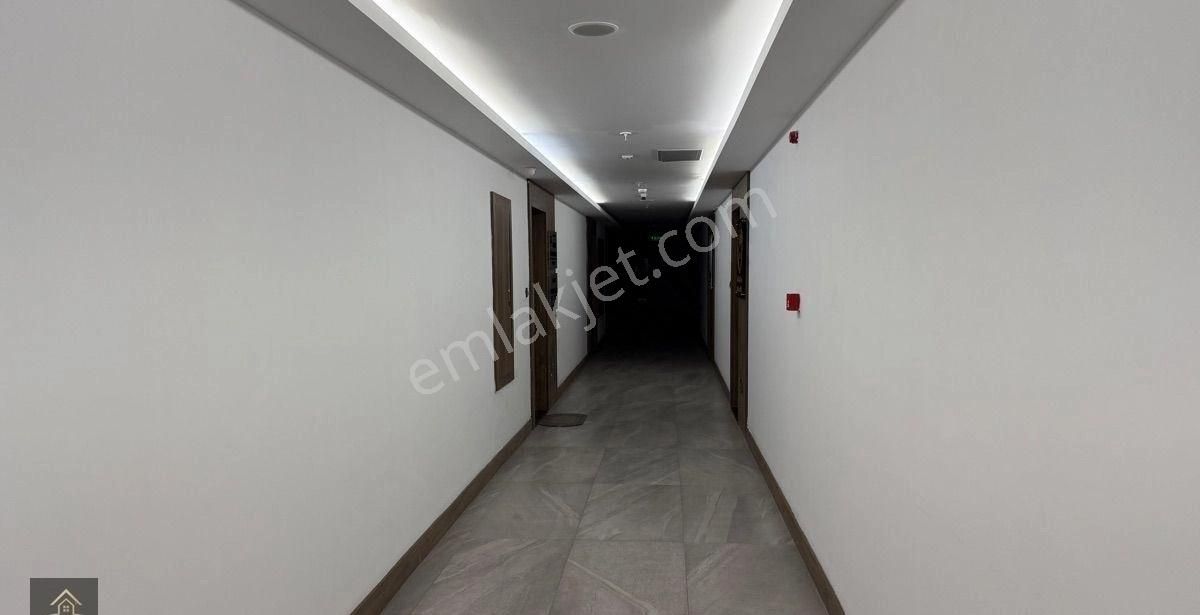 Borkonut Center Kiralık Deniz Manzaralı Temiz Ofis - Görsel 35