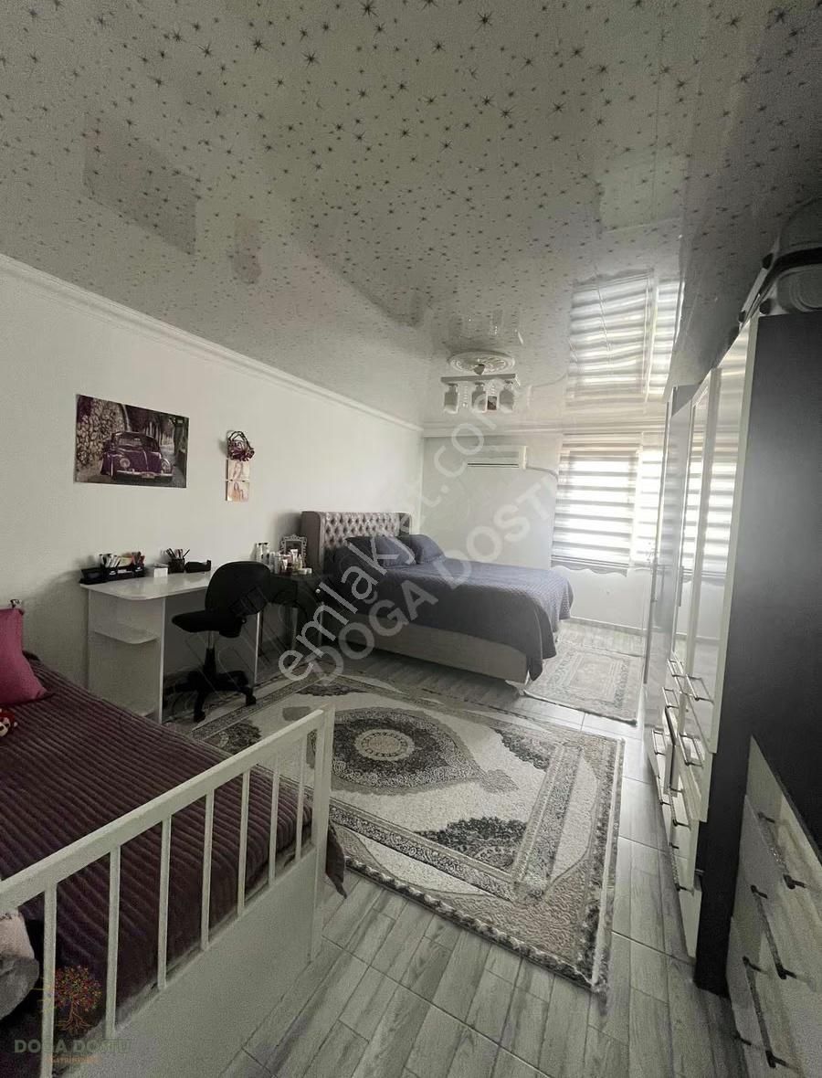 Bayraklı Muhittin Erener'de Çift Cepheli Çift Mutfaklı Daire - Görsel 33