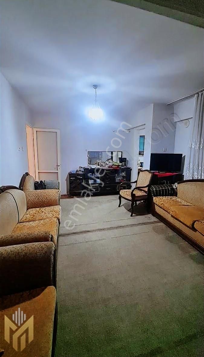 Atalar Mahallesi'nde 2+1, Asansörlü, 100 M², Ön Cephe Daire