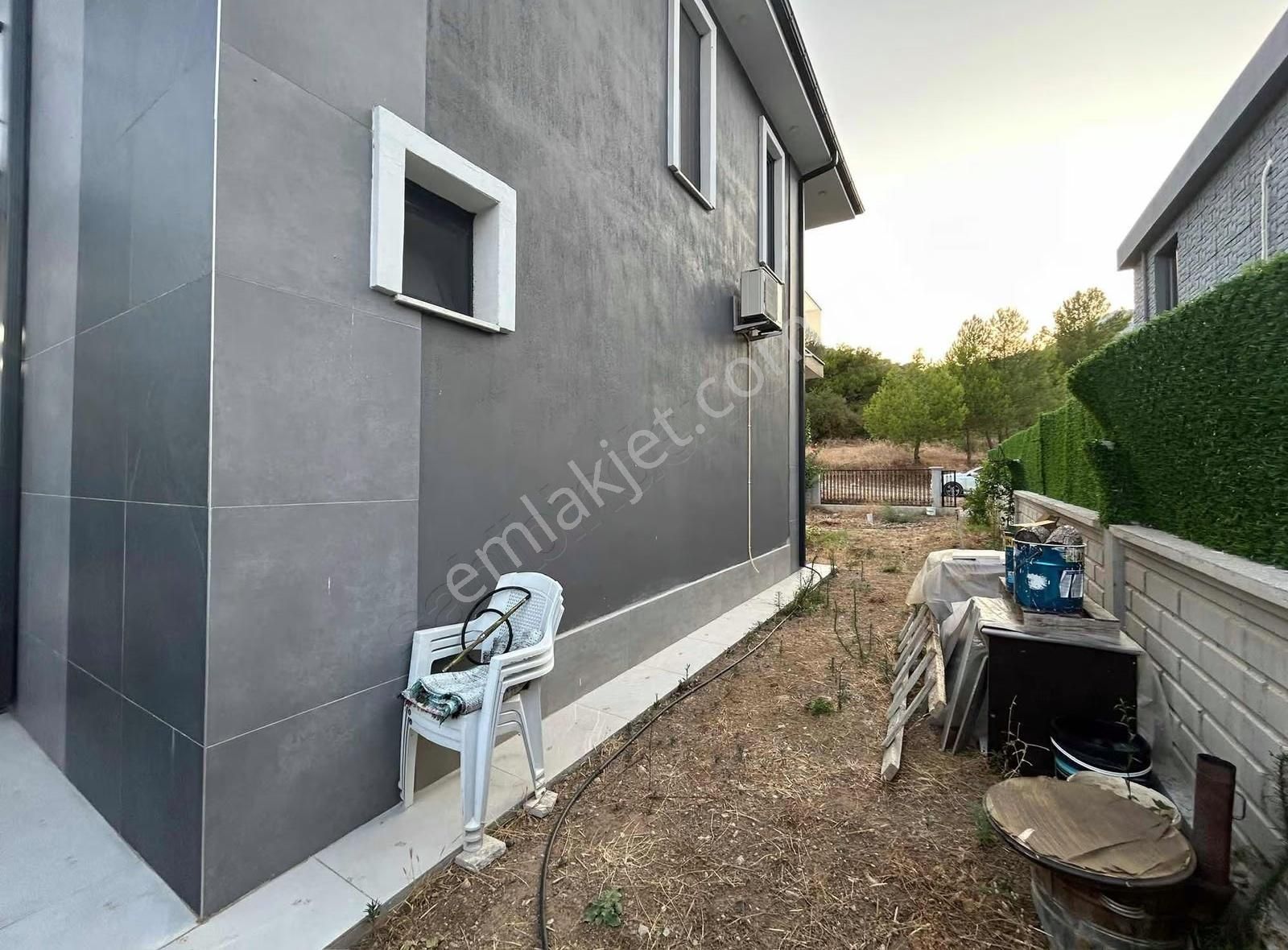 Gizemli Emlaktan Satılık Sarıgermede Lüks Villa - Görsel 10