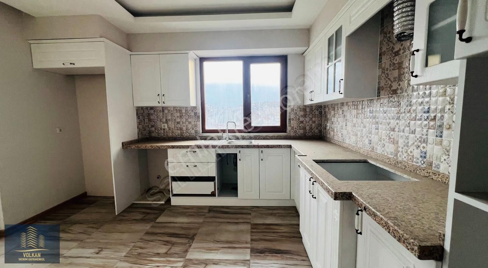 Çukurçayır'da Full Deniz Manzaralı 4+1 Satılık Daire - Görsel 9