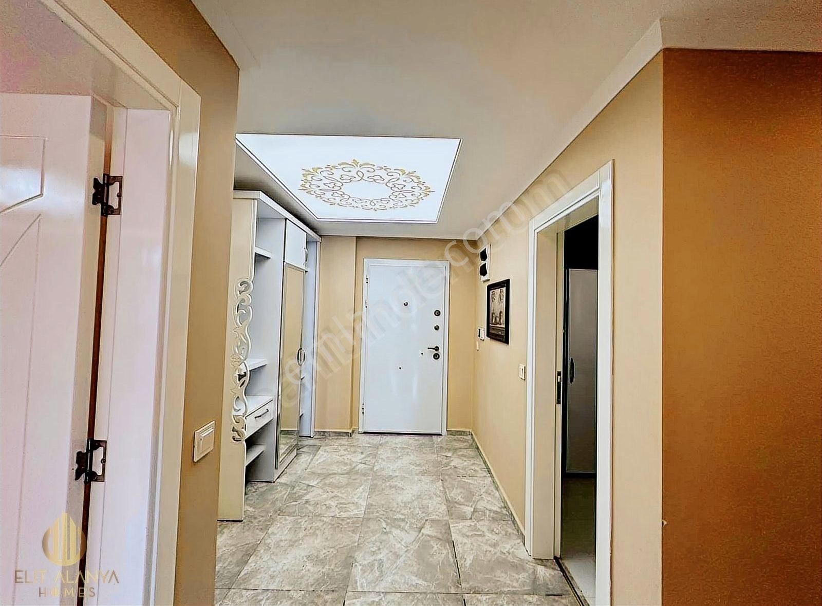 3+1 3 Adet Cam Balkon 2 Banyo 2 Wc Ayrı Mutfak Siteiçi Manzaralı - Görsel 2