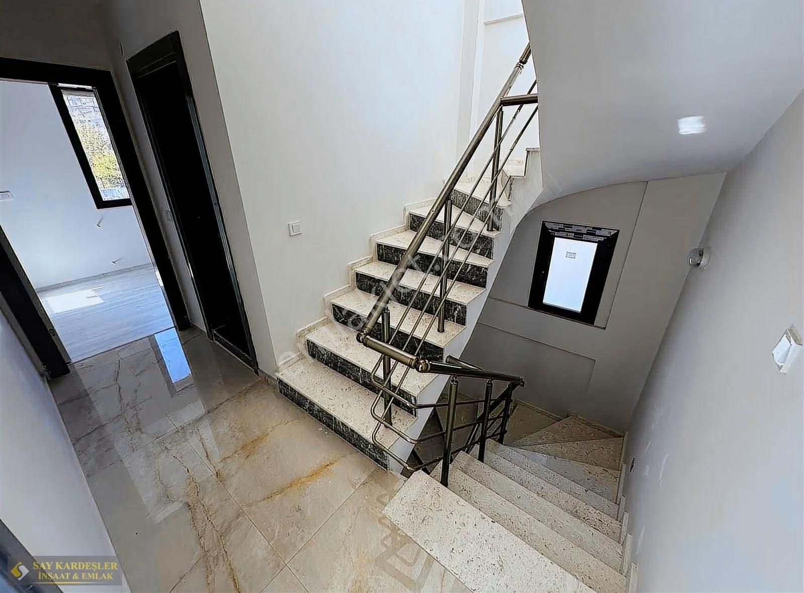 İzmir Seferihisar Doğanbey De Satılık 4+1 Yazlık Villa - Görsel 3