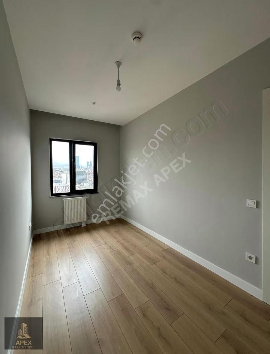 Muhteşem Manzaralı Ferah Genyap Link Kağıthane'de 3+1 Satılık - Görsel 4