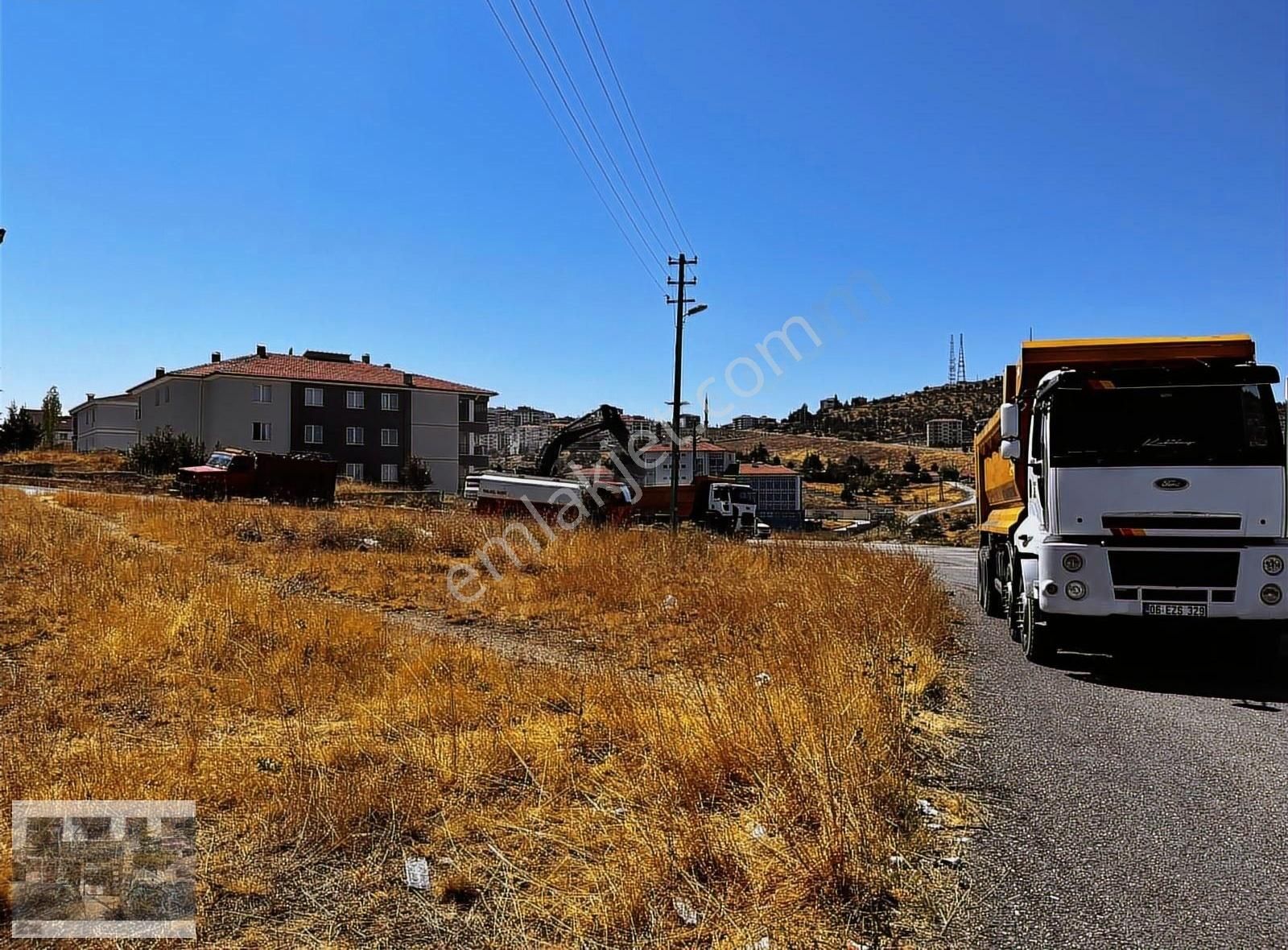 Beşikkayada Satılık 170 Metre Çok Katlıda Satılık İmarlı Arsa - Görsel 4