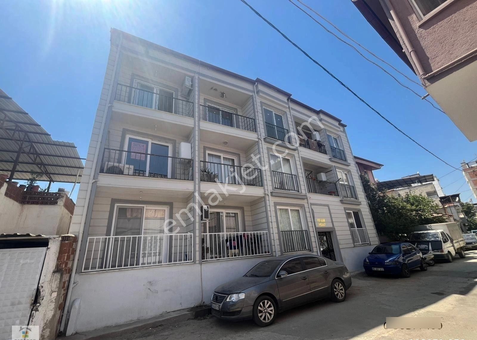 Aydın Nazilli Çapahasan Mahallesinde 1+1 Balkonlu Satılık Daire