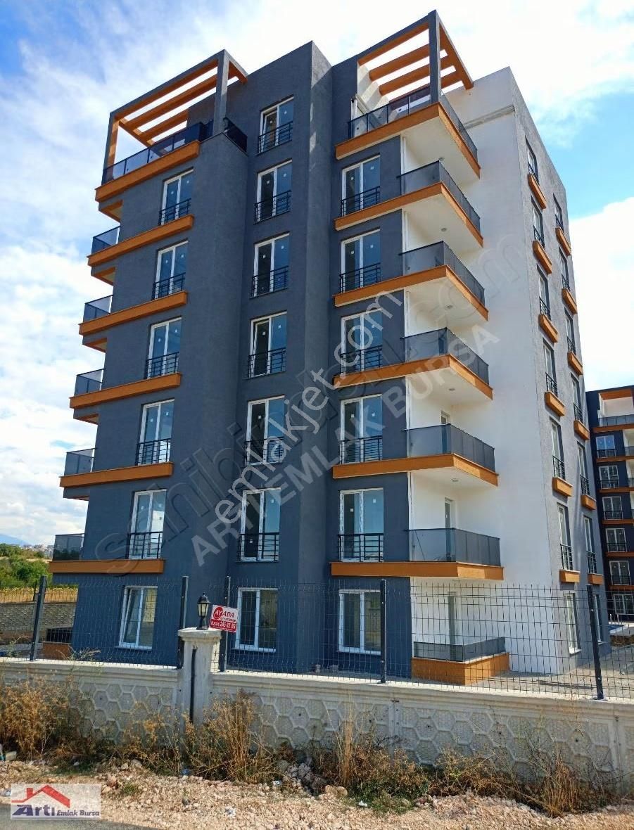 Artı'dan Site İçinde Ara Kat Sıfır 3+1 Kiralık Daire