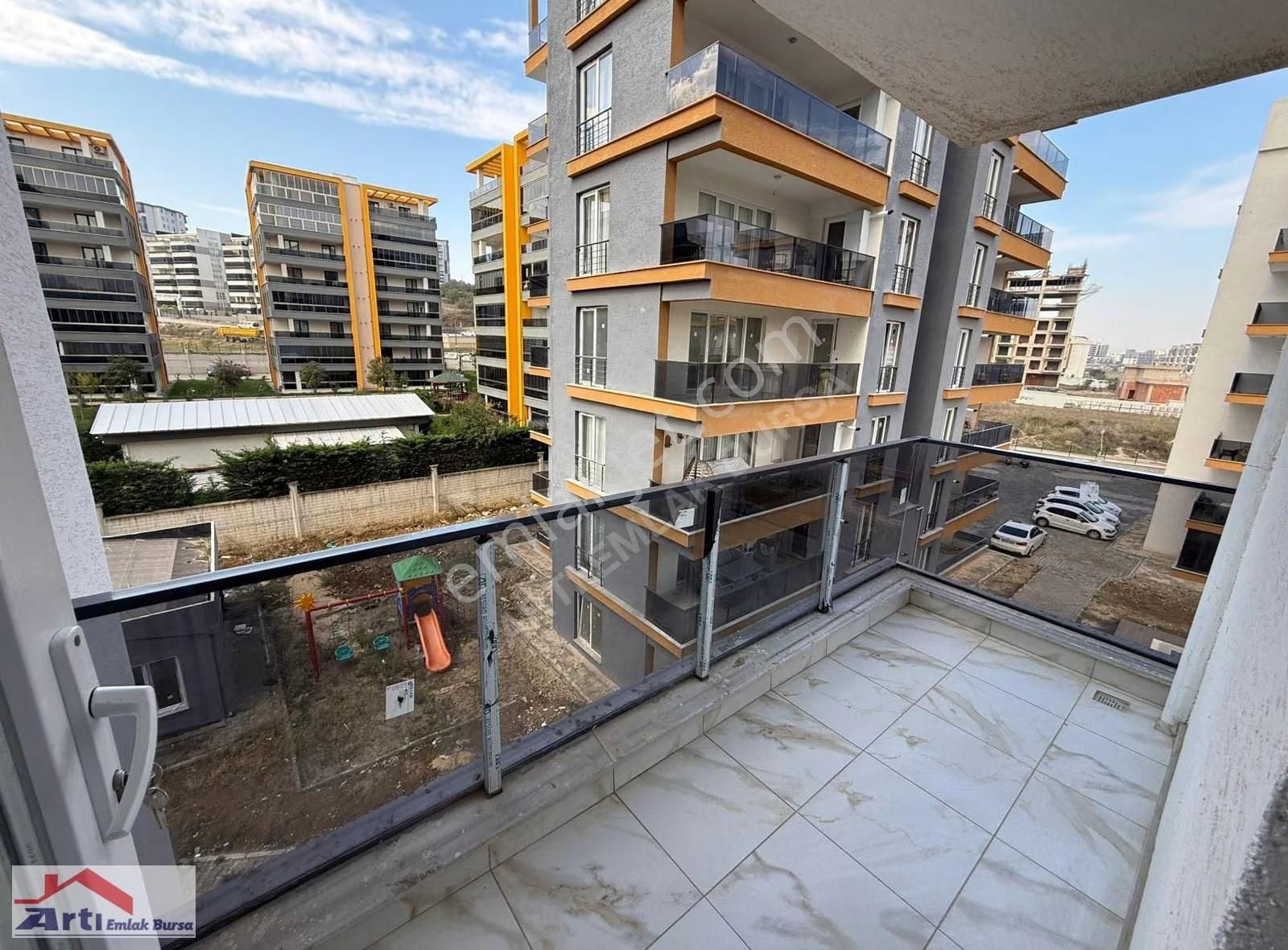 Artı'dan Site İçinde Ara Kat Sıfır 3+1 Kiralık Daire - Görsel 2