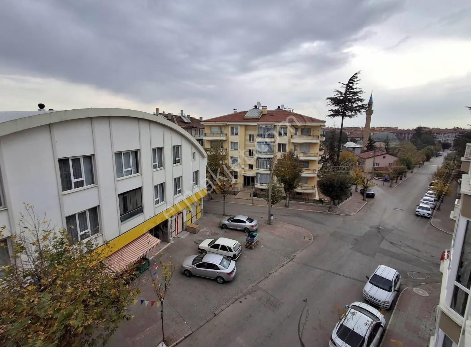 Satılık 3+1 Daire İçi Full Yapılı Ara Kat Park Okul Market Yanı - Görsel 19