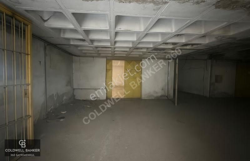 Bornova Mtk Sitesinde 4 Katlı Kiralık Bina - Görsel 9