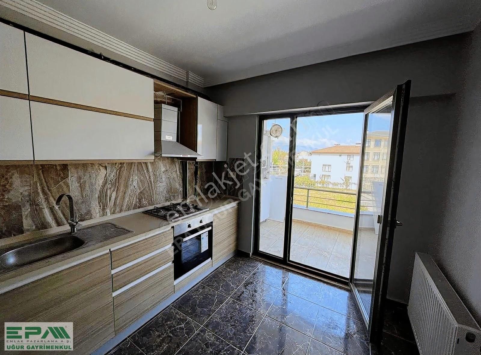 | Epa Uğur Düzce | Darıcı Teraslı Site İçi Satılık 4+1 Daireler - Görsel 3
