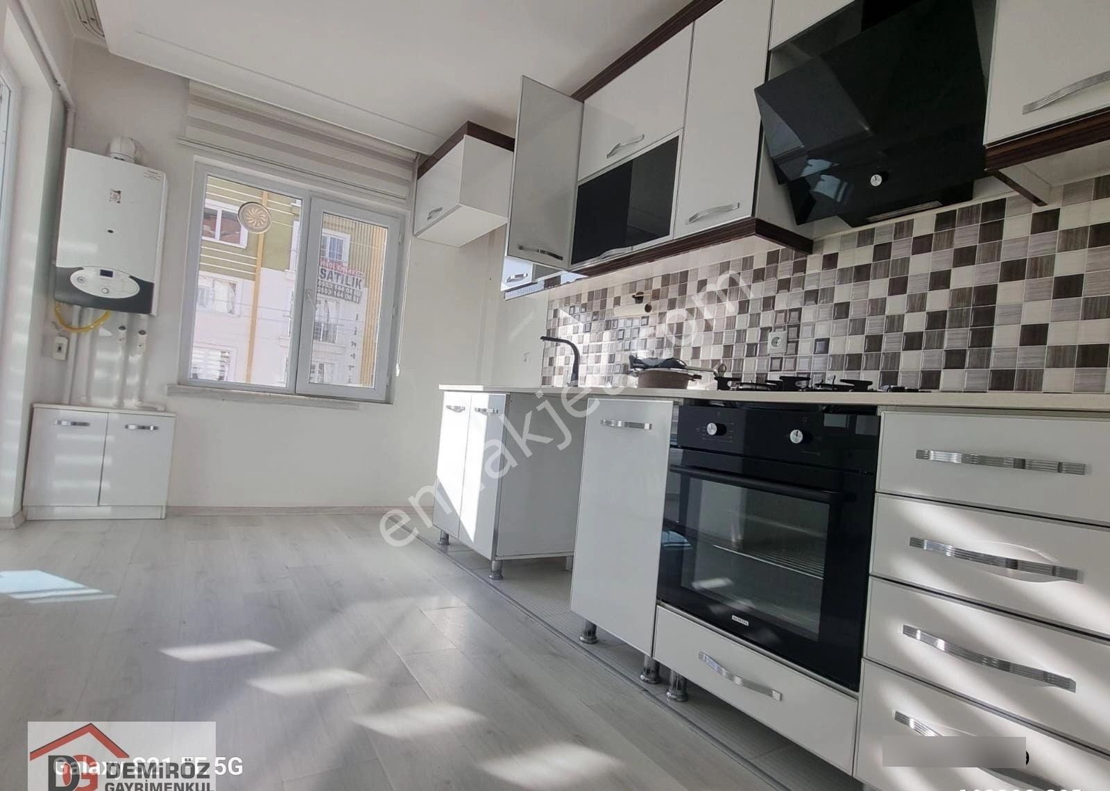 Demiröz'den Mustafa Kemalde 1.kat 2+1 Geniş Aydınlık Daire - Görsel 14
