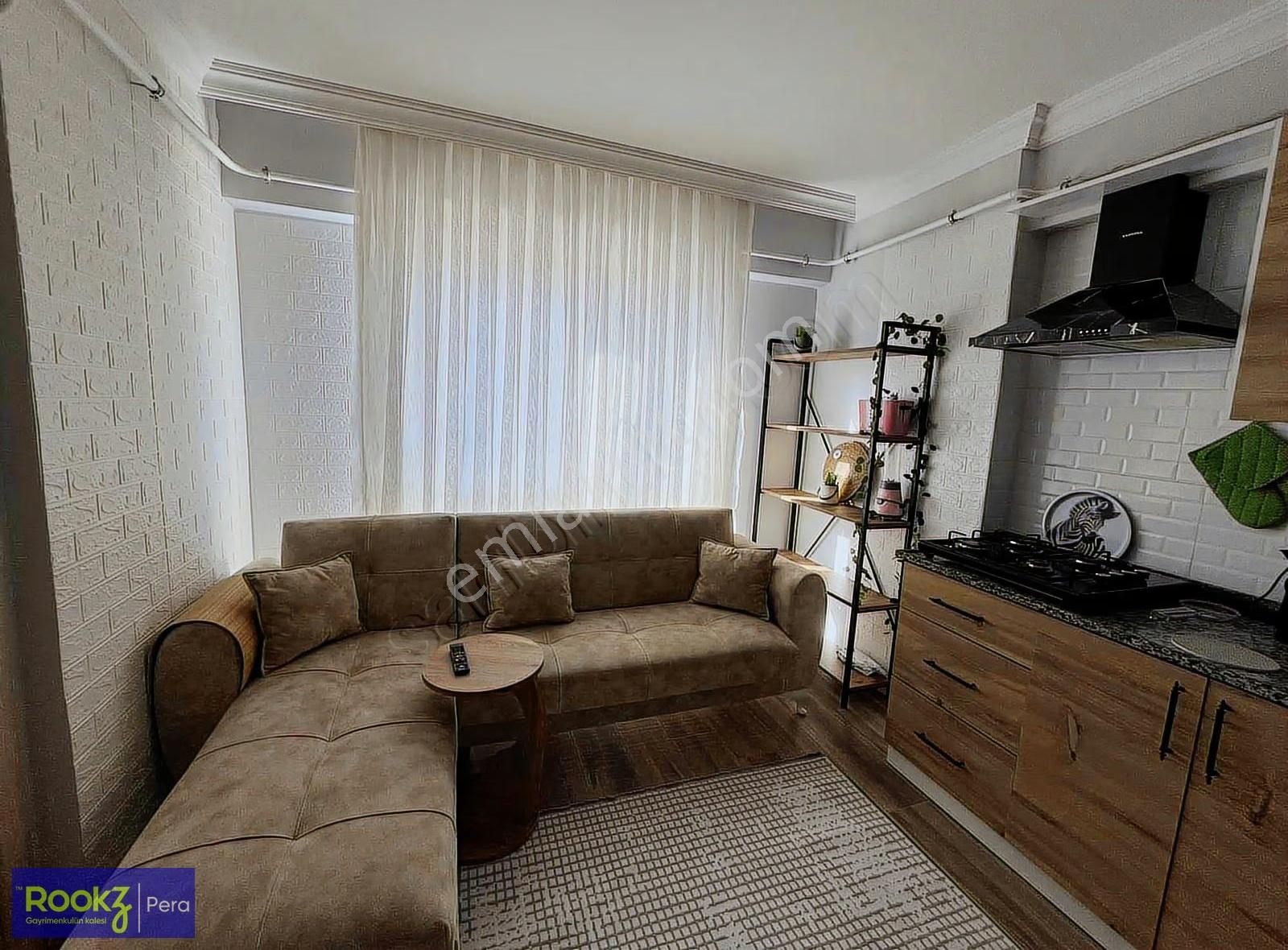Üniversite Yanı Full Eşyalı Lüks 1+1 Kiralık Daire - Görsel 3
