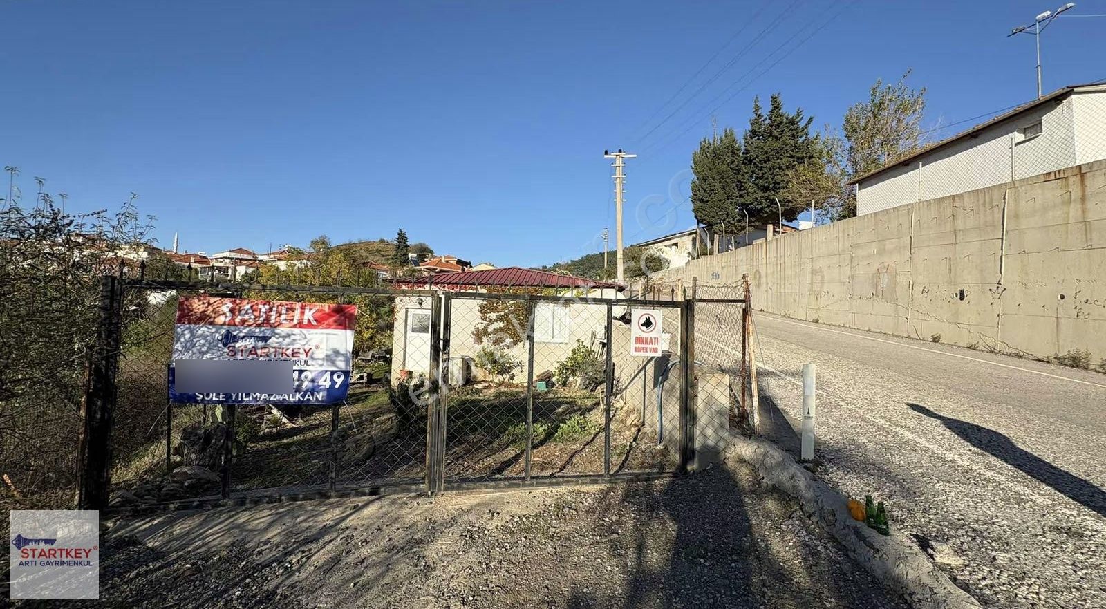 Seferihisar Beyler Köyü 303 M2 Arsada Eşyalı Satılık Müstakil Ev - Görsel 2