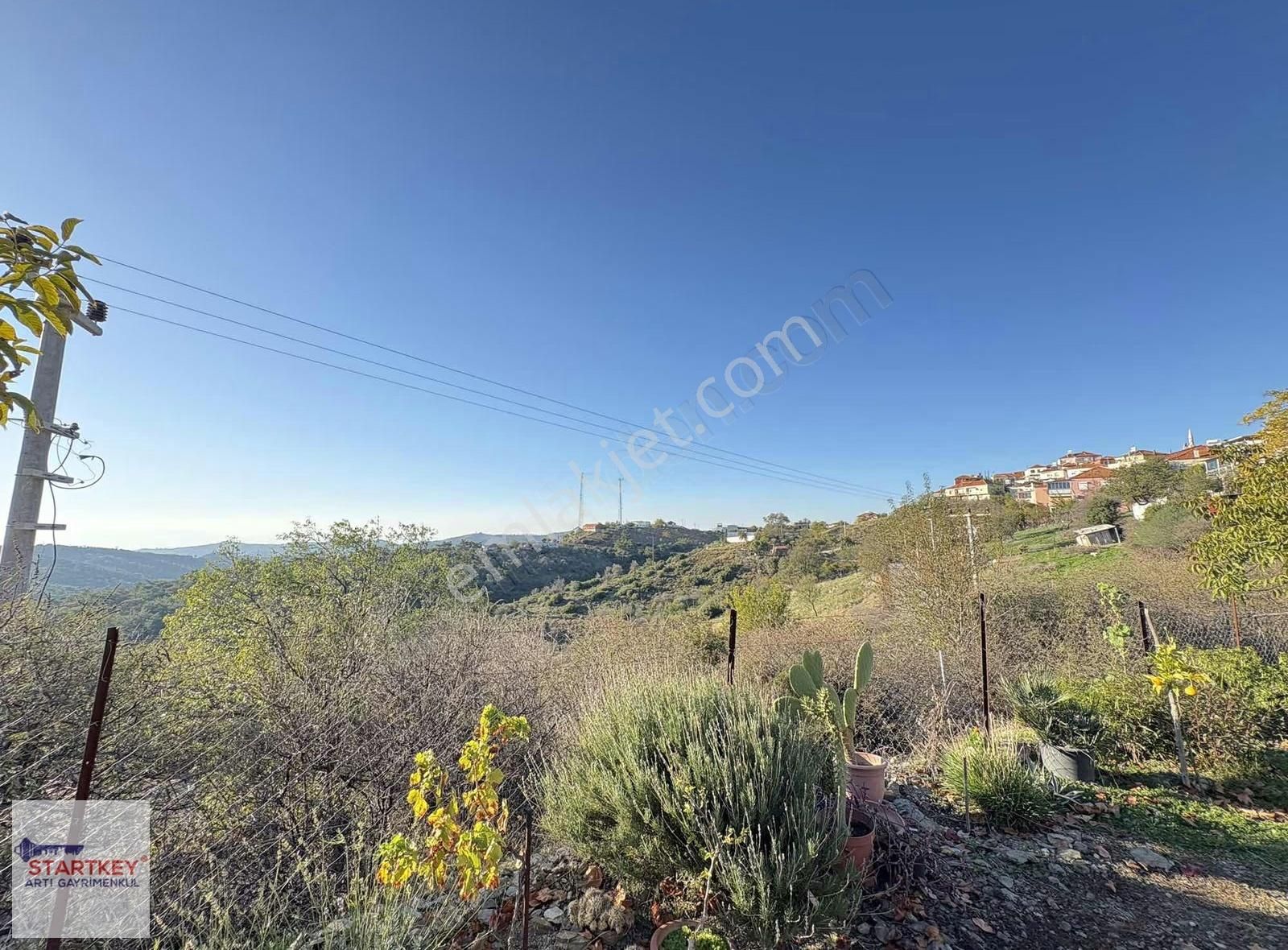 Seferihisar Beyler Köyü 303 M2 Arsada Eşyalı Satılık Müstakil Ev - Görsel 11