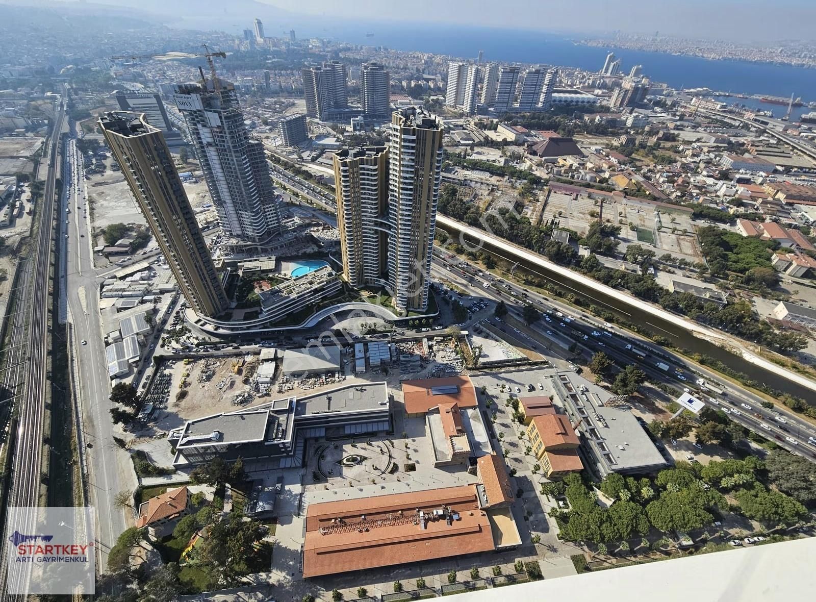 Mahall Bomonti 2+1 Deniz Manzaralı Eşyalı Satılık Rezidans