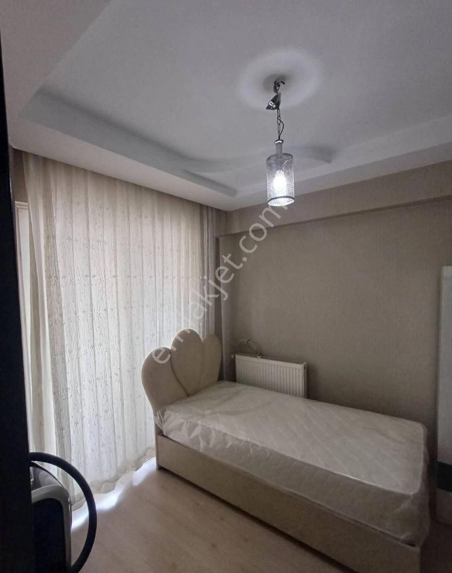 Balkonlu Apart 1+1 Arakat Asansörlü - Görsel 8