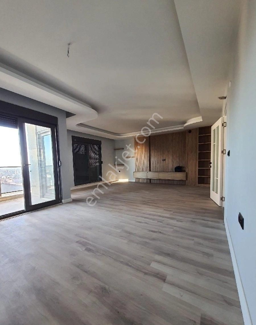 Kütükçü Antalya Manzaralı Satılık 5+1 Dubleks - Görsel 3